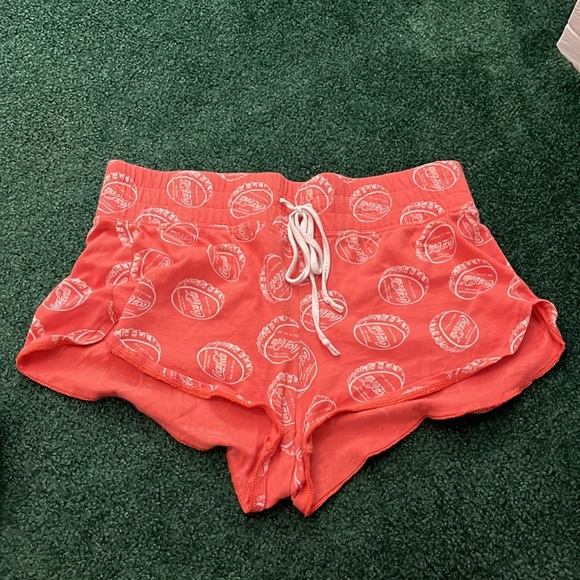 American Eagle Women’s Coca Cola PJ set - Picture 2 of 6